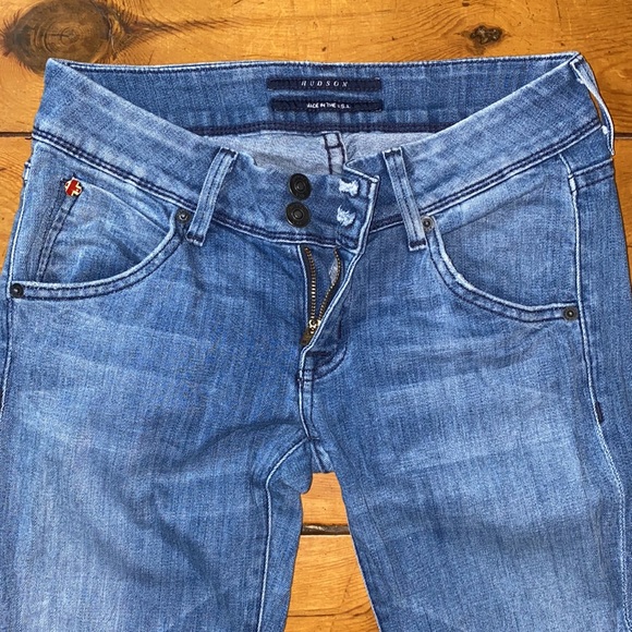 Hudson jeans light wash bootcut, sz 25, 31” inseam